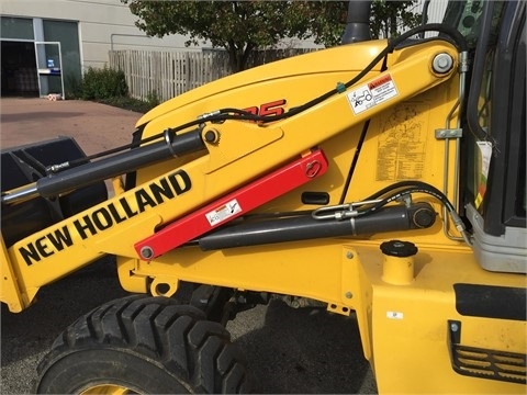 Retroexcavadoras New Holland B95C usada a buen precio Ref.: 1448511844308544 No. 4