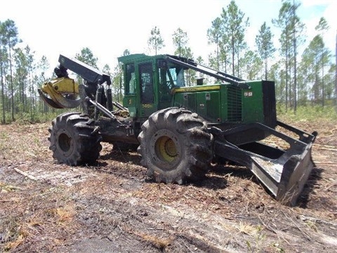 Forest Machines Deere 748H