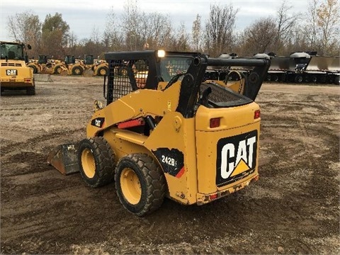 Minicargadores Caterpillar 242B de importacion a la venta Ref.: 1449255994661173 No. 4