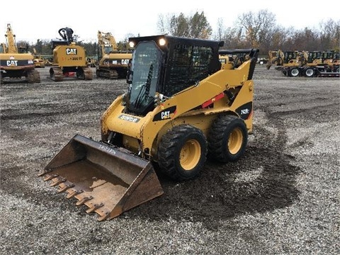 Miniloaders Caterpillar 242B