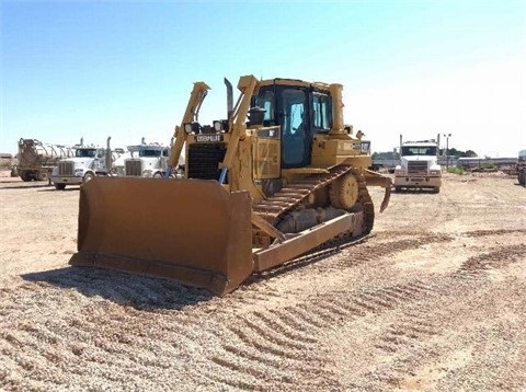 Dozers/tracks Caterpillar D6T