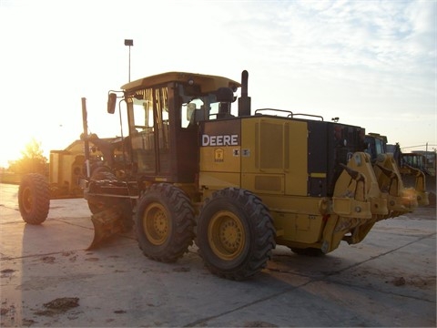 Motoconformadoras Deere 770G de medio uso en venta Ref.: 1450286099179566 No. 4