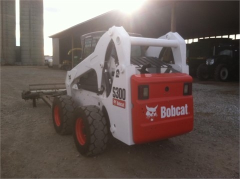 Minicargadores Bobcat S300 importada a bajo costo Ref.: 1450291299783279 No. 4