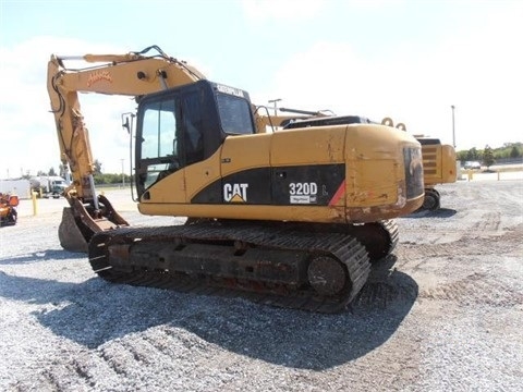 Excavadoras Hidraulicas Caterpillar 320DL seminueva en venta Ref.: 1450459037682319 No. 3