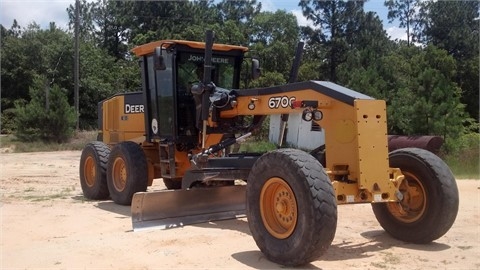 Motor Graders Deere 670G