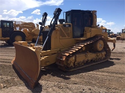 Dozers/tracks Caterpillar D6T