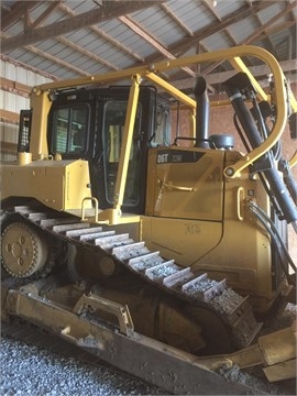 Dozers/tracks Caterpillar D6T