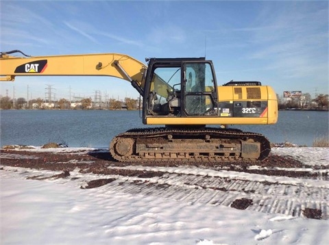 Excavadoras Hidraulicas Caterpillar 320DL en buenas condiciones Ref.: 1454640847360851 No. 2