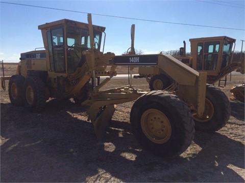 Motoconformadoras Caterpillar 140H de medio uso en venta Ref.: 1454698139058059 No. 4