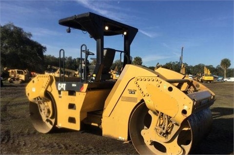 Compactadora Vibratoria Caterpillar CB54 usada Ref.: 1455226399023843 No. 3