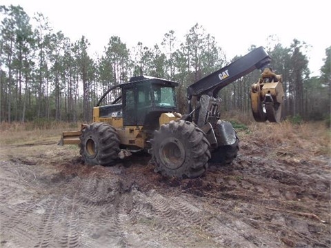 Forestales Maquinas Caterpillar 525C seminueva en venta Ref.: 1456199725637352 No. 4