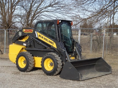 Miniloaders New Holland L225