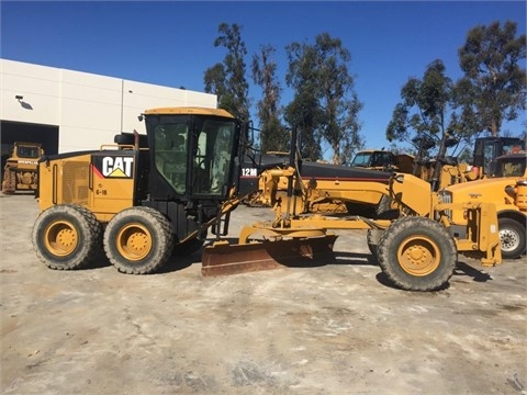 Motoconformadoras Caterpillar 12M importada en buenas condiciones Ref.: 1456541264896758 No. 2