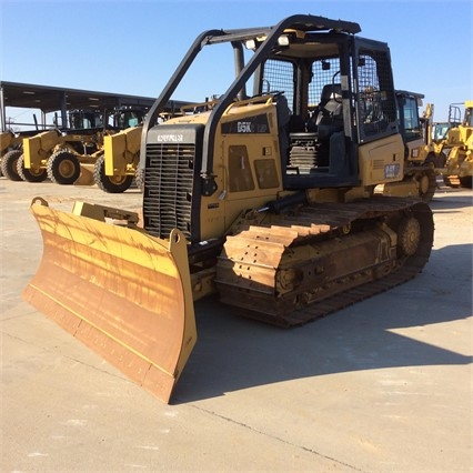 Dozers/tracks Caterpillar D5K