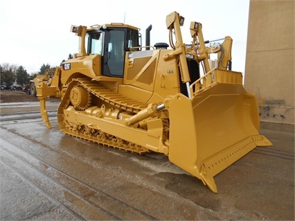 Dozers/tracks Caterpillar D8T