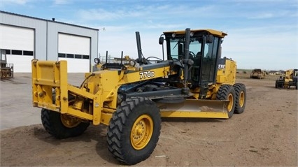 Motor Graders Deere 770D