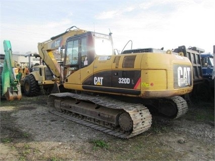 Excavadoras Hidraulicas Caterpillar 320DL seminueva en venta Ref.: 1459200575161837 No. 2