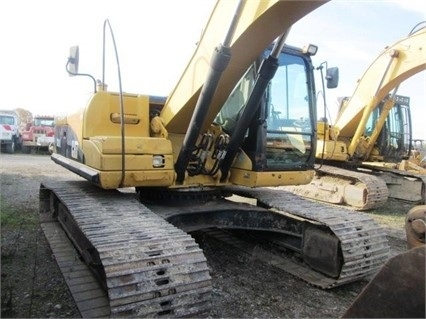 Excavadoras Hidraulicas Caterpillar 320DL seminueva en venta Ref.: 1459200575161837 No. 4