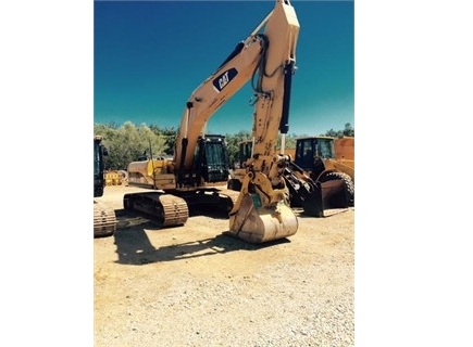 Hydraulic Excavator Caterpillar 325DL