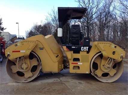 Compactadora Vibratoria Caterpillar CB54 en venta Ref.: 1459874605942249 No. 4