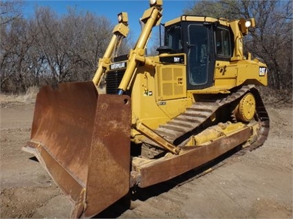 Dozers/tracks Caterpillar D6T