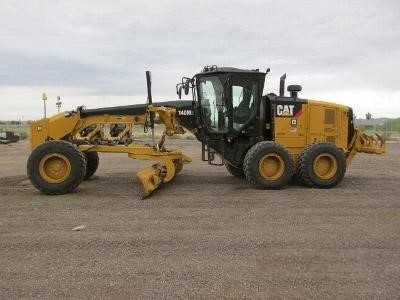 Motoconformadoras Caterpillar 140M de segunda mano en venta Ref.: 1460757567736470 No. 3