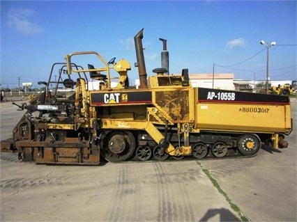 Pavers Caterpillar AP-1055B