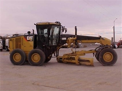 Motoconformadoras Caterpillar 120M seminueva en perfecto estado Ref.: 1461082804086165 No. 2