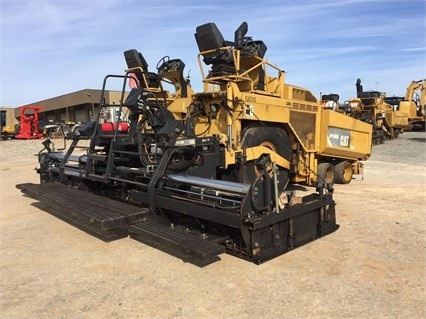 Pavimentadoras Caterpillar AP-1000D