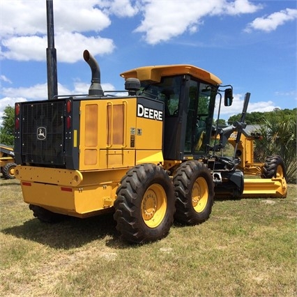 Motoconformadoras Deere 670G de bajo costo Ref.: 1461177227547878 No. 3