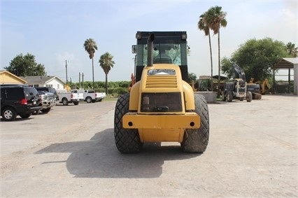 Compactadora Vibratoria Caterpillar CS-583E seminueva en venta Ref.: 1461347751314669 No. 4