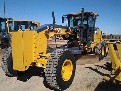 Motoconformadoras Deere 770G usada de importacion Ref.: 1461365951020322 No. 2