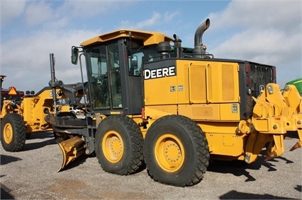 Motoconformadoras Deere 672G de medio uso en venta Ref.: 1461368256530870 No. 3