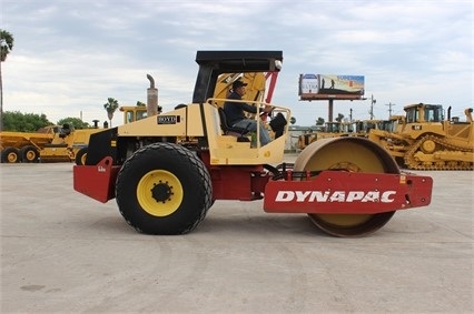 Compactadora Vibratoria Dynapac CA250D seminueva en perfecto esta Ref.: 1461688261299128 No. 2