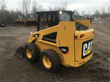 Minicargadores Caterpillar 236B de segunda mano a la venta Ref.: 1461862127614759 No. 2