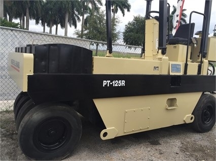 Compactadora Con Llantas Ingersoll-rand PT125R usada en buen esta Ref.: 1462200943075194 No. 3