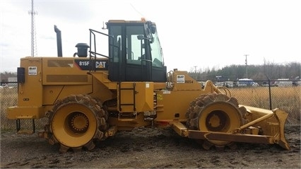 Compactadoras Suelos Y Rellenos Caterpillar 815F