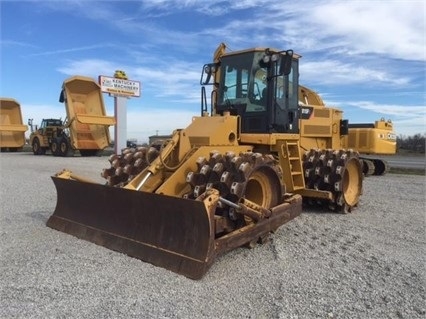 Compactadoras Suelos Y Rellenos Caterpillar 815F de bajo costo Ref.: 1462207714064207 No. 2