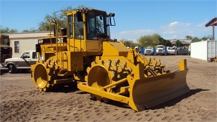 Compactadoras Suelos Y Rellenos Caterpillar 815F usada a la venta Ref.: 1462223144359758 No. 2