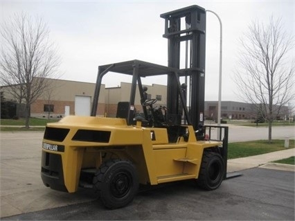 Freightelevator Caterpillar DP70