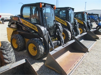 Minicargadores New Holland L218 en venta Ref.: 1464051112371180 No. 2