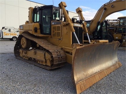 Dozers/tracks Caterpillar D6T