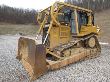 Dozers/tracks Caterpillar D6T