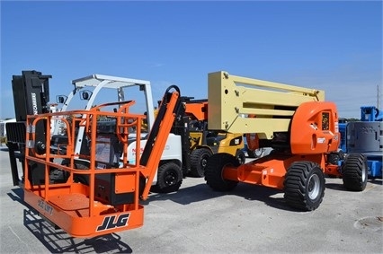 Plataformas Elevadoras Jlg 450AJ