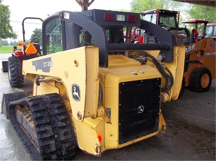 Minicargadores Deere CT322 importada en buenas condiciones Ref.: 1464822034553523 No. 4