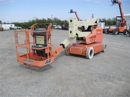 Lift Jlg E400