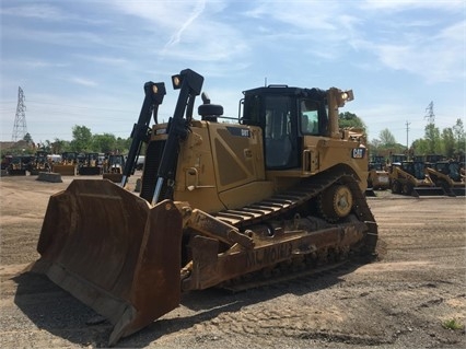 Dozers/tracks Caterpillar D8T