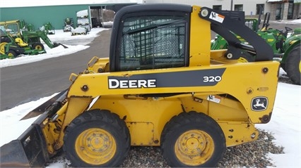 Minicargadores Deere 320