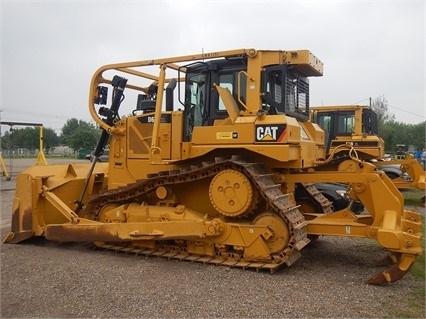 Dozers/tracks Caterpillar D6T