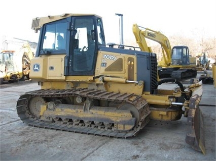 Dozers/tracks Deere 700J